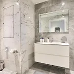 Elegant One-bedroom With Sea Views * Saint Julian's