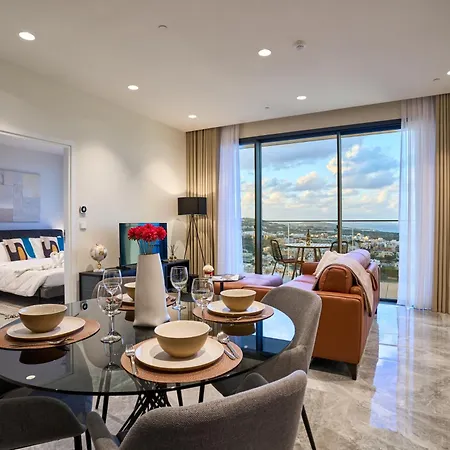 Elegant One-bedroom With Sea Views * Saint Julian's