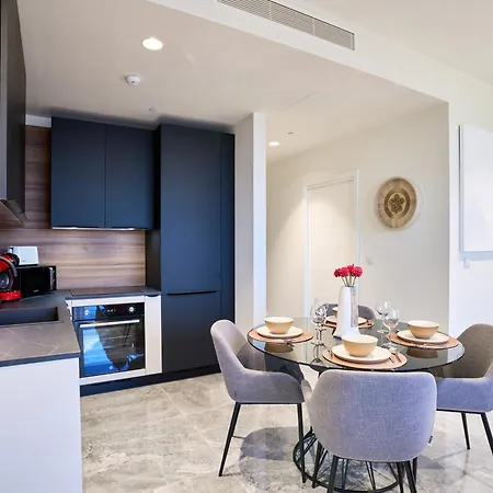 Elegant One Bedroom With A Stunning Seaview Saint Julian's