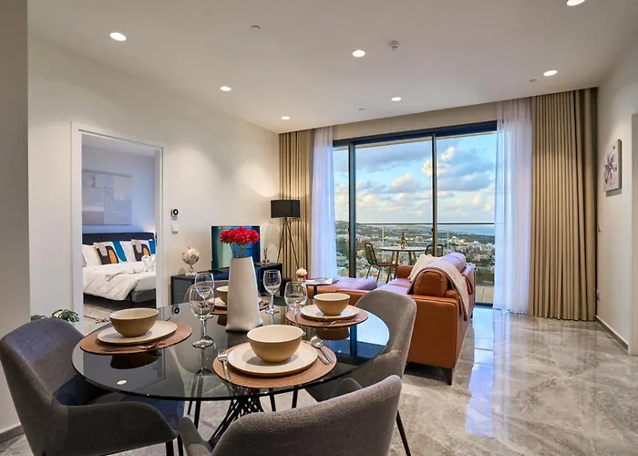 Elegant One Bedroom With A Stunning Seaview * Saint Julian's