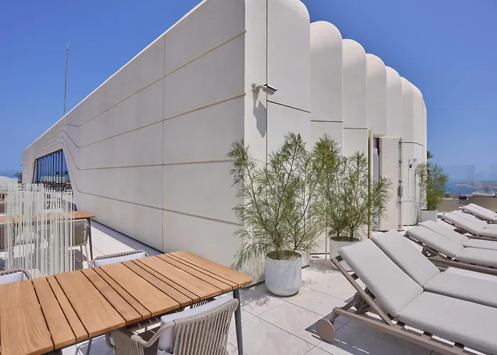 Elegant One Bedroom With A Stunning Seaview アパート *